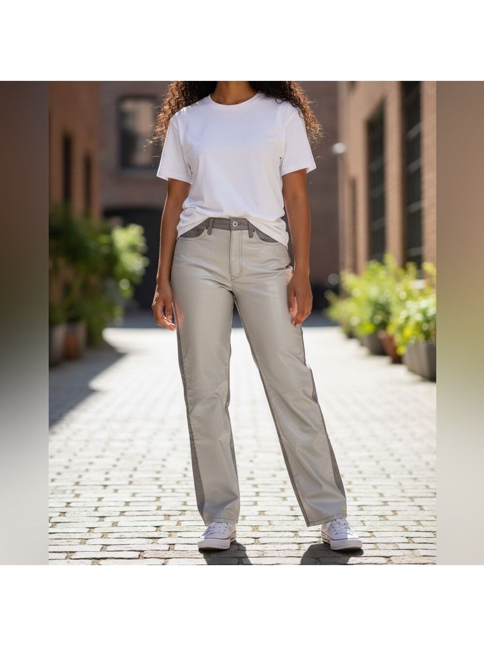 Agolde Women's Cream/Tan  The 90’s Straight Rec. Leather and Poly Blend Pant 28
